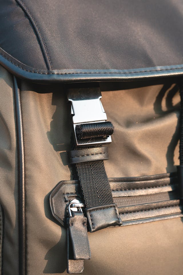 fix uneven zipper