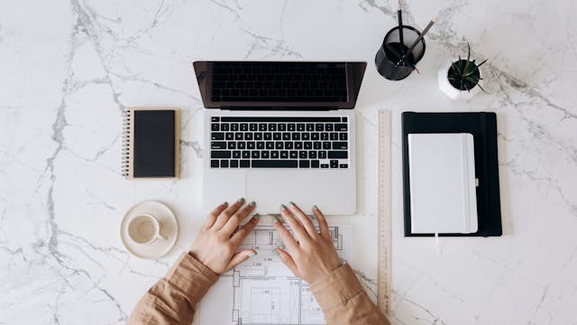 how to create a hanging indent in word