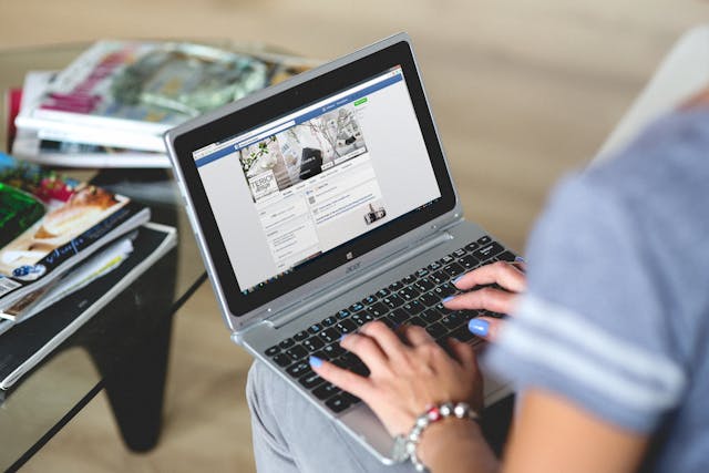 how to delete all facebook posts